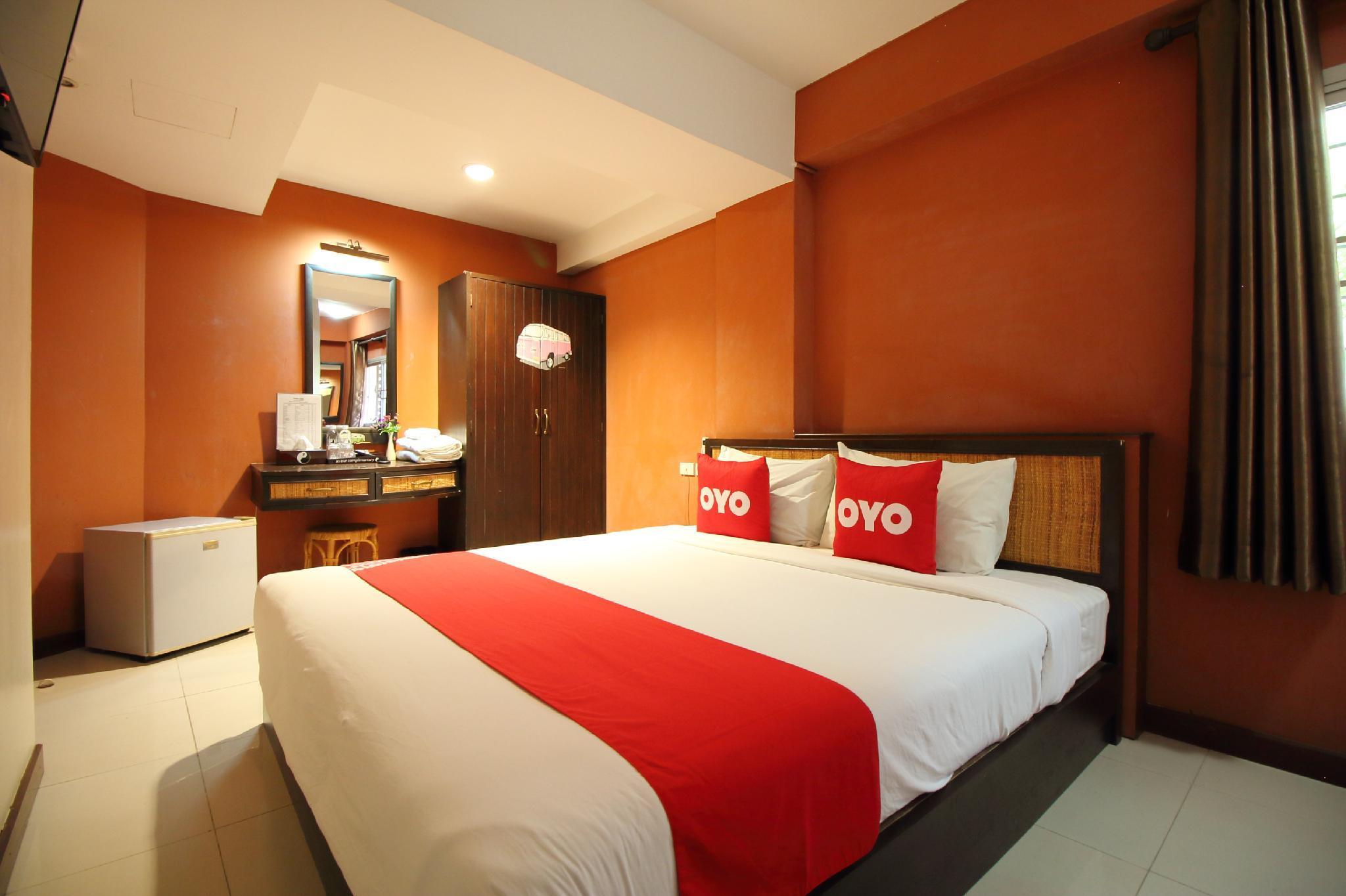 Oyo 482 Pannee Lodge Khaosan - Sha Plus Bangkok Kültér fotó