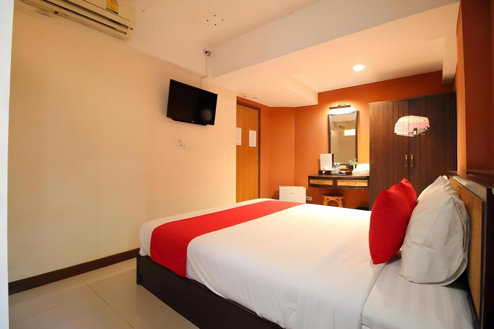 Pannee Lodge Khaosan - Sha Plus Bangkok Kültér fotó
