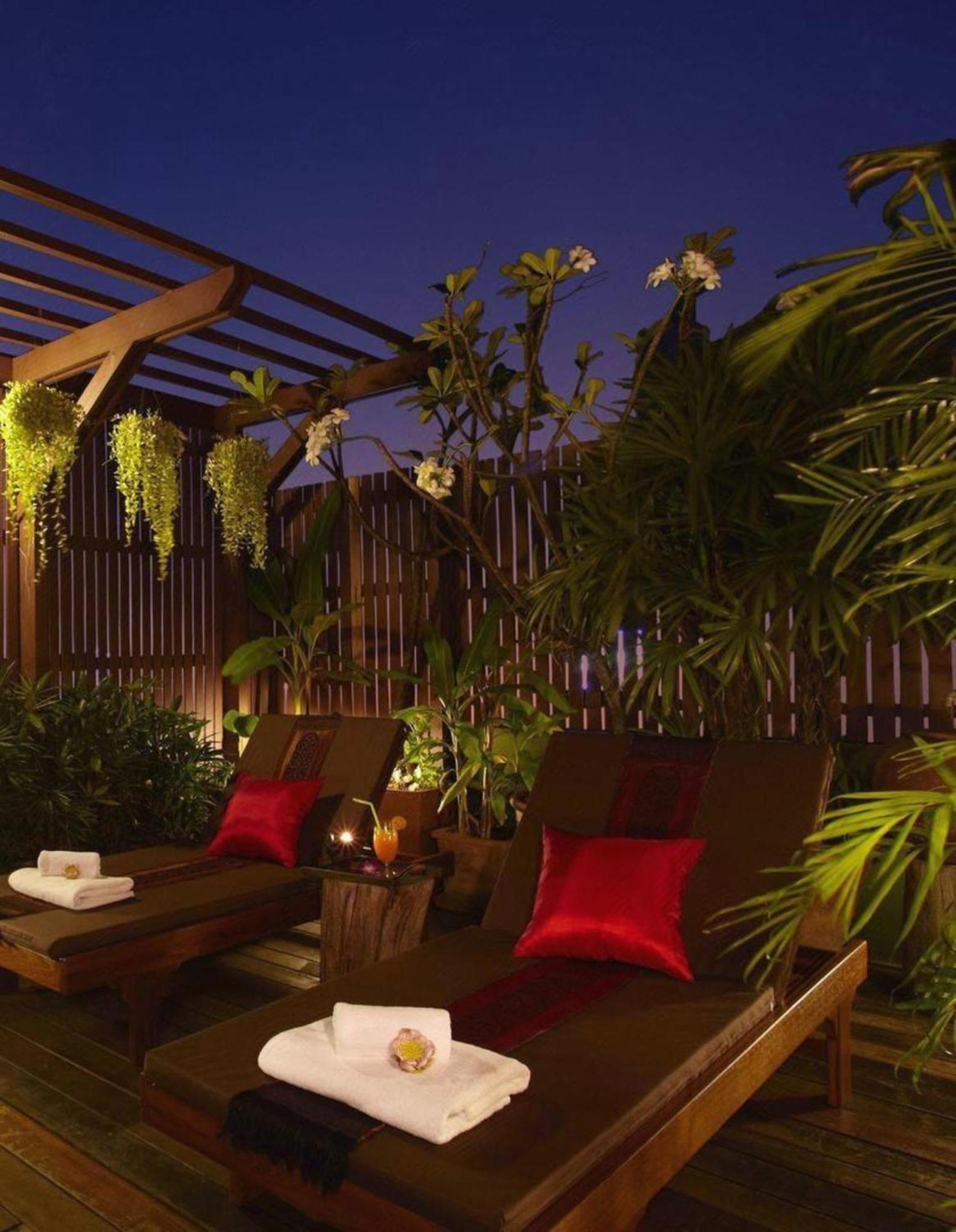 Pannee Lodge Khaosan - Sha Plus Bangkok Kültér fotó